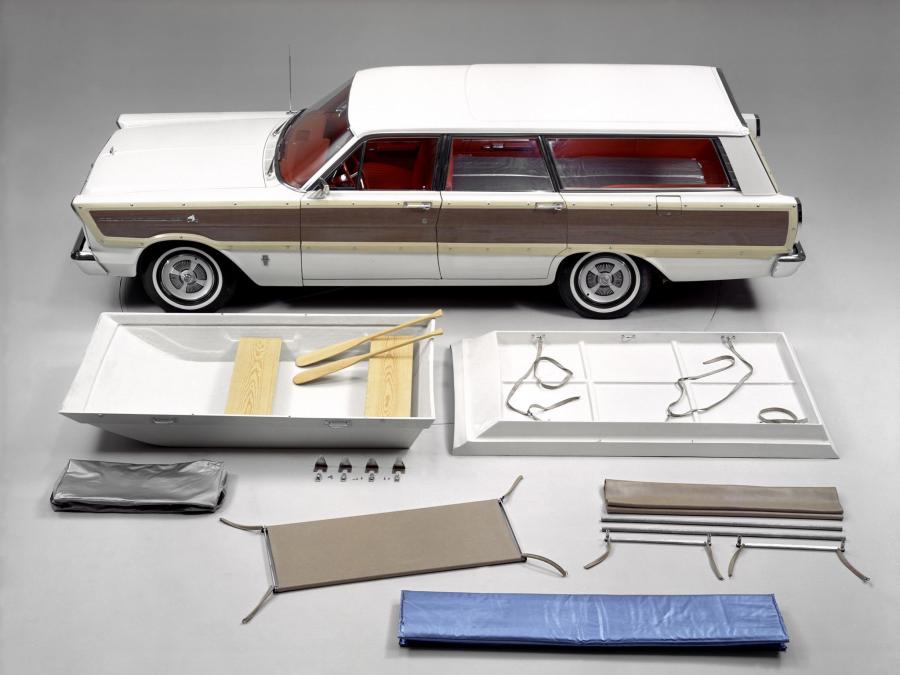  Ford Country Squire 1965 года  (фото 2 из 2)